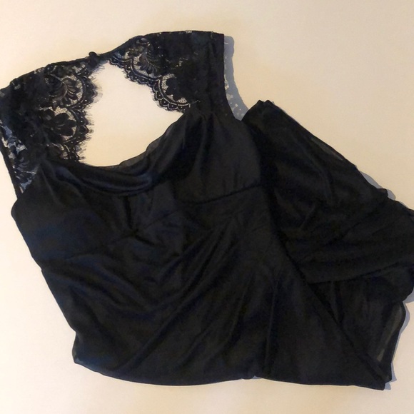 Scarlett Nite Lace Dress - Picture 2 of 8